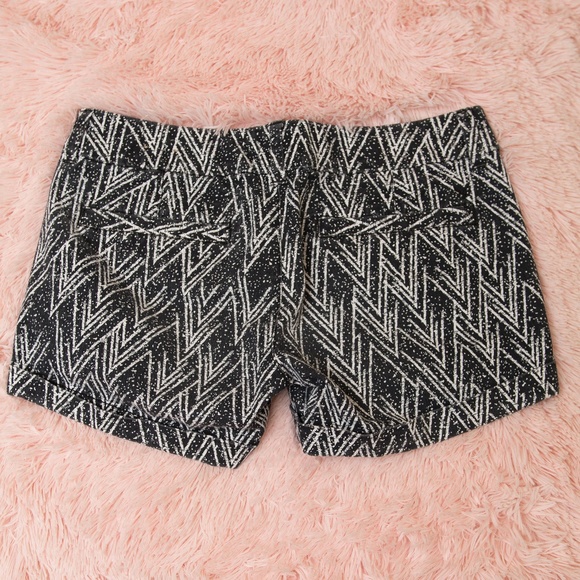 American Eagle Outfitters midi shorts - Picture 3 of 4